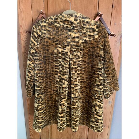 Ivy Jane faux fur leopard print peacoat - Picture 2 of 9